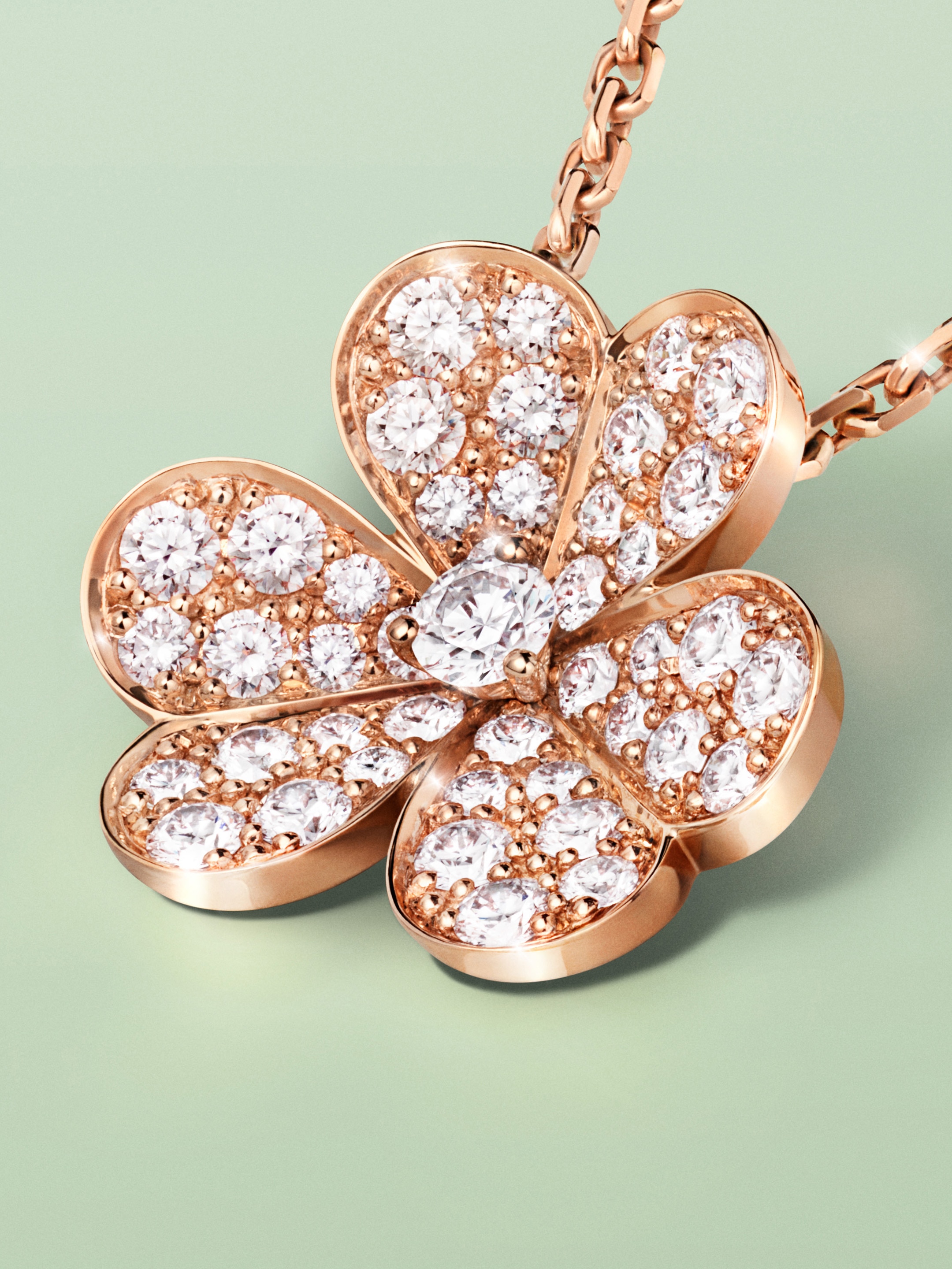 Frivole pendant, small model, 18K rose gold, diamonds. Frivole collection, Van Cleef & Arpels.